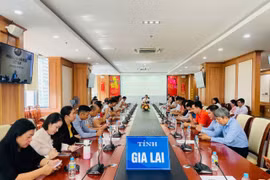 Đại biểu tham dự hội nghị trực tuyến toàn quốc về tăng cường khả năng tiếp cận vốn tín dụng cho doanh nghiệp nhỏ và vừa tại điểm cầu Gia Lai. Ảnh: Phi Long