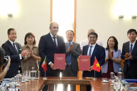 Trường Đại học Quy Nhơn ký Biên bản ghi nhớ hợp tác với Trường Đại học Bách khoa Guarda