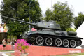 Xe tăng T-34 bảo vệ chủ quyền biển đảo