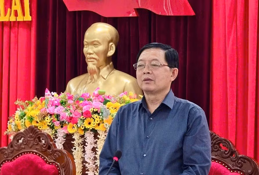 dong-chi-ho-quoc-dung-uy-vien-ban-chap-hanh-trung-uong-dang-bi-thu-tinh-uy-phat-bieu-tai-hoi-nghi-anh-ha-duy.jpg