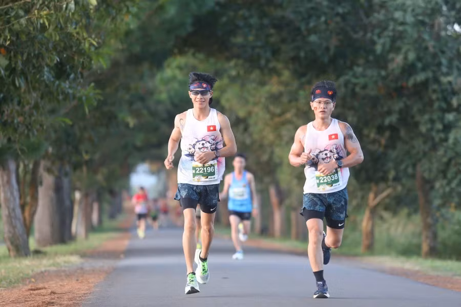 giai-chay-gia-lai-city-trail-2024-giac-mo-dai-ngan-quy-tu-gan-3000-runner-ngoai-tinh-ve-tham-gia-anh-hoang-hoai.jpg
