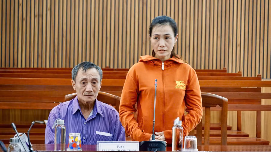 ho-gia-dinh-y-kien-tai-tiep-cong-dan.jpg