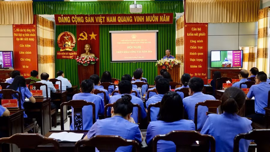 quang-canh-hoi-nghi.jpg