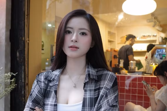 Mỹ nhân phim giờ vàng cao 1,71 m, từng thi Hoa hậu Việt Nam là ai?