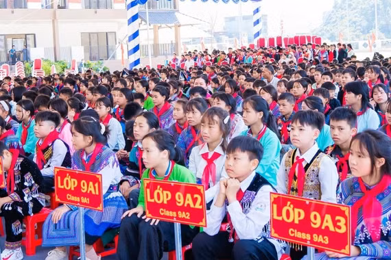 Bộ GD-ĐT ra hướng dẫn mới, học sinh cả nước dự lễ khai giảng chung