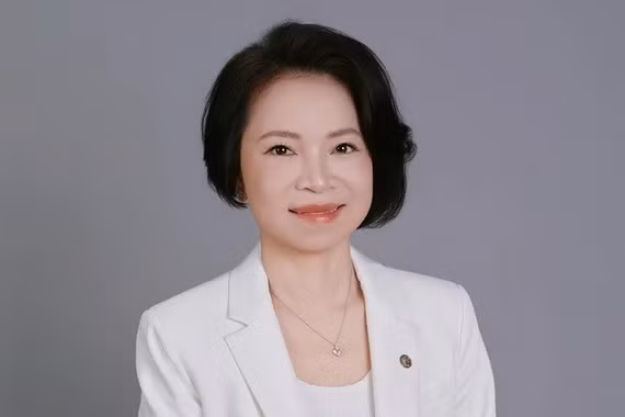 Vợ tỉ phú Phạm Nhật Vượng trở thành người phụ nữ giàu nhất Việt Nam
