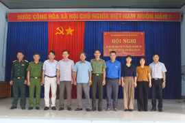 Ban Chỉ đạo mô hình "Trở về đức tin, giữ bình yên thôn làng" trên địa bàn thị xã Ayun Pa ra mắt hội nghị. Ảnh: Vũ Chi