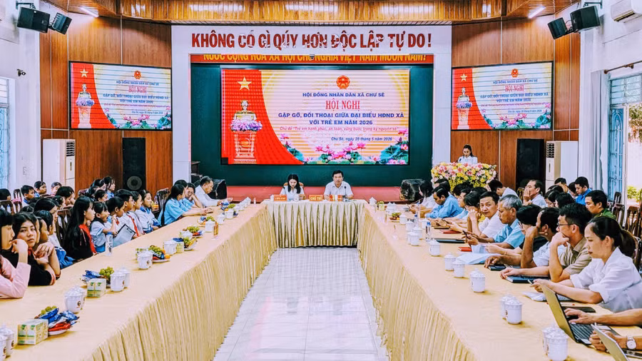 quang-canh-buoi-doi-thoai.jpg
