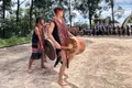 Người trẻ Ia Krái giữ nhịp chiêng truyền thống