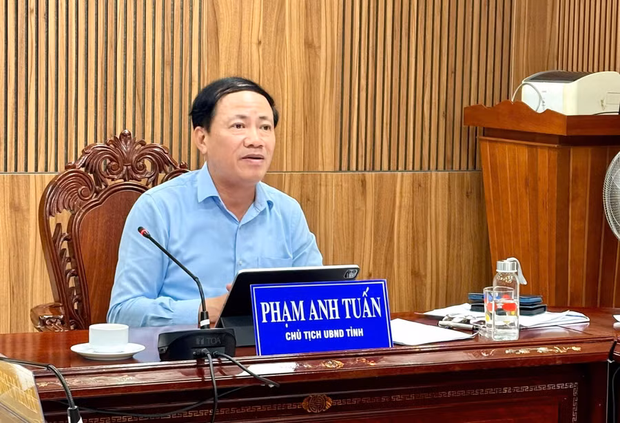 pham-anh-tuan.jpg