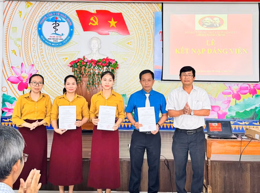 dang-bo-phuong-tam-quan-3.jpg