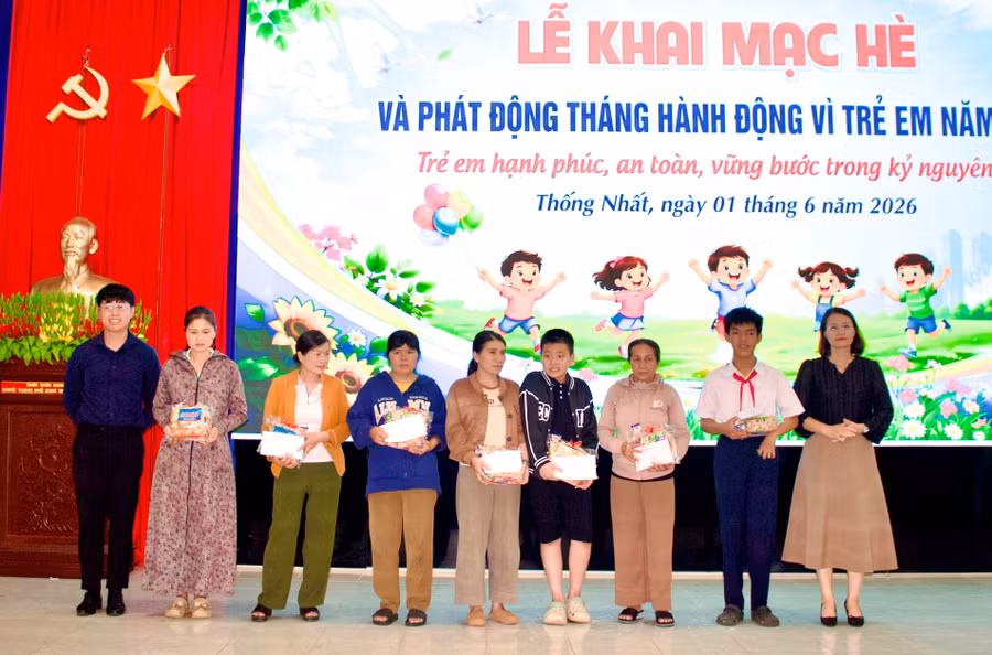 thang-hanh-dong-vi-tre-em.jpg