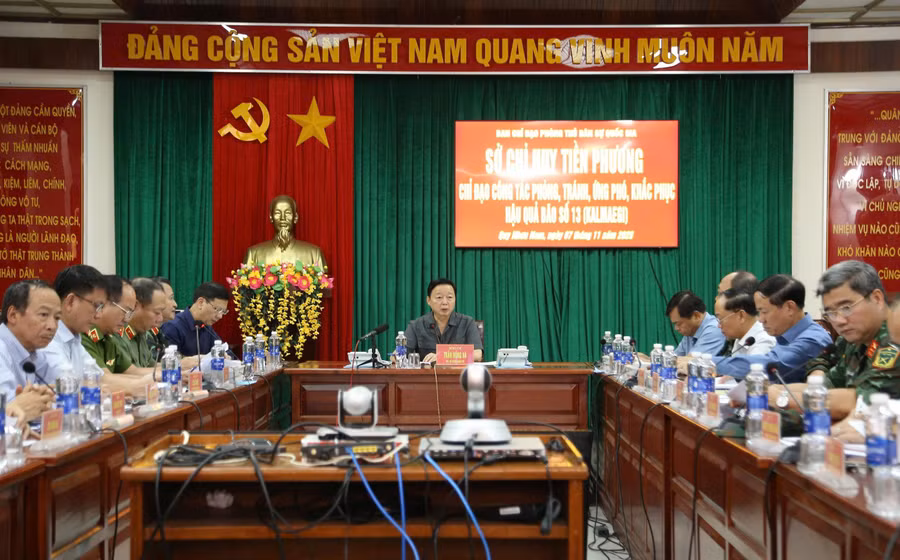 khac-phuc-hau-qua-bao-so-13-3.jpg