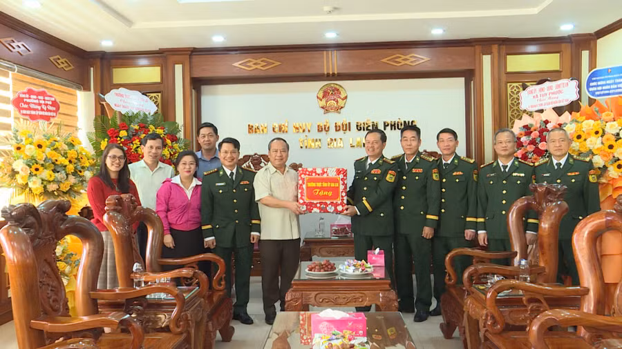 gen-h-chau-ngoc-tuan.jpg