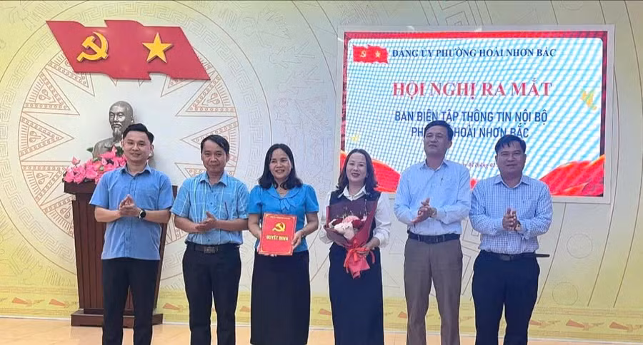 phuong-hoai-nhon-bac.jpg