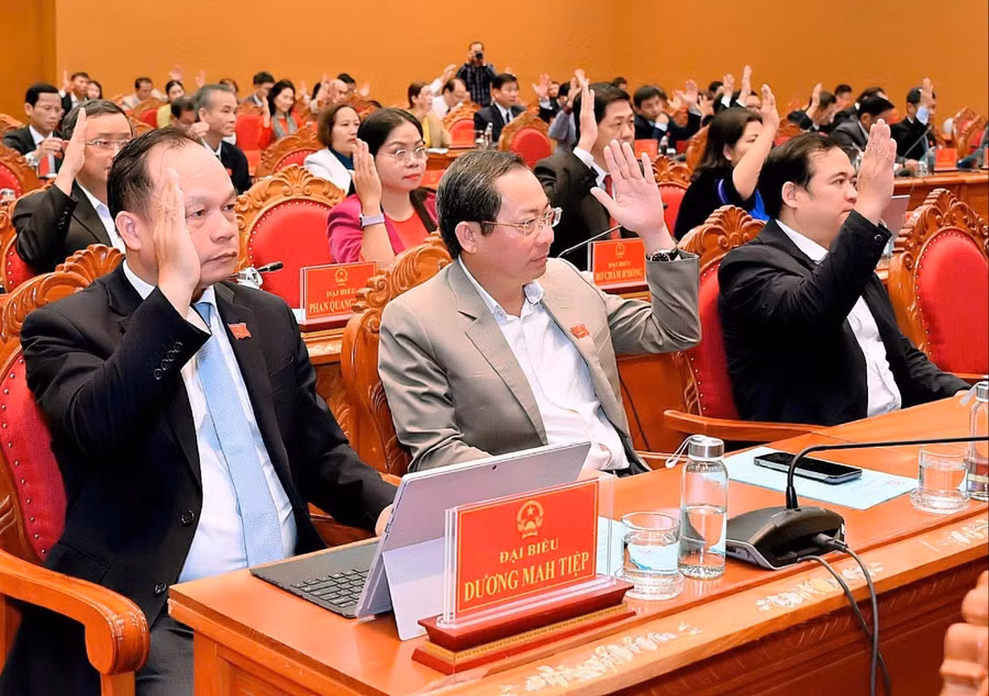 ky-hop-thu-6-hdnd-tinh-9519.jpg