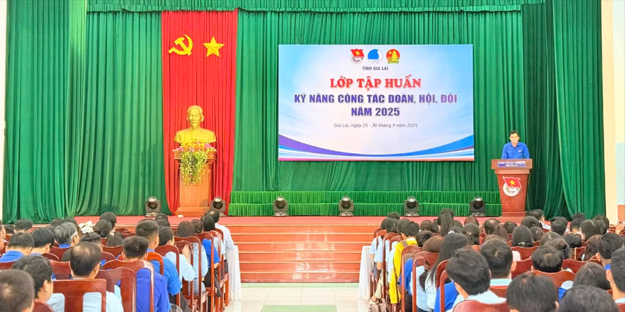 tap-huan-cong-tac-doi-2025-1.jpg
