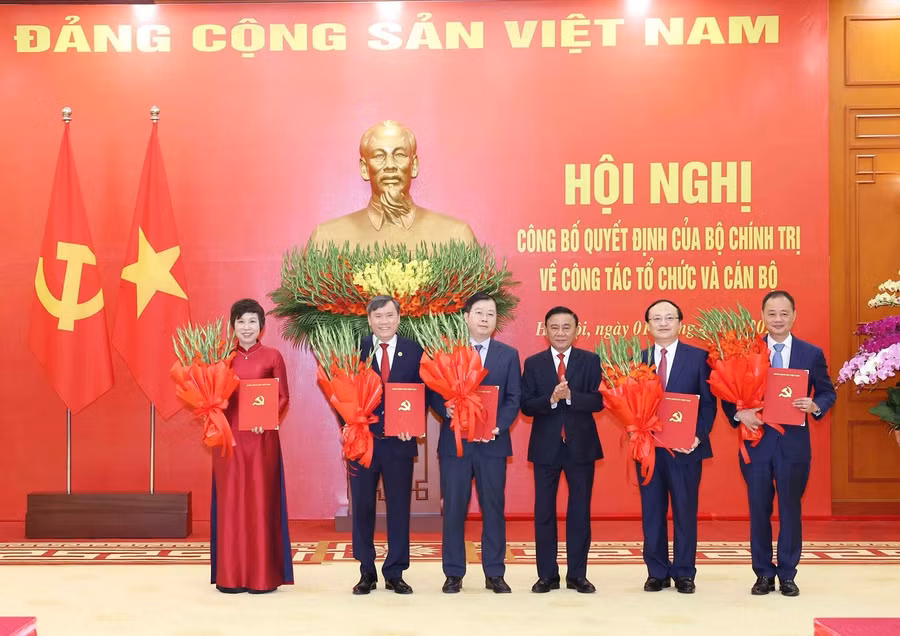phan-cap-quan-ly-can-bo.jpg