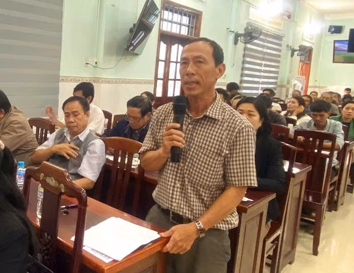 dbqh-tinh-gia-lai-tiep-xuc-cu-tri-tai-phuong-an-nhon-bac-2.jpg