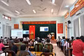 Gần 200 cán bộ, công chức, viên chức xã Bình Khê tập huấn ứng dụng AI. Ảnh: Úc Ly
