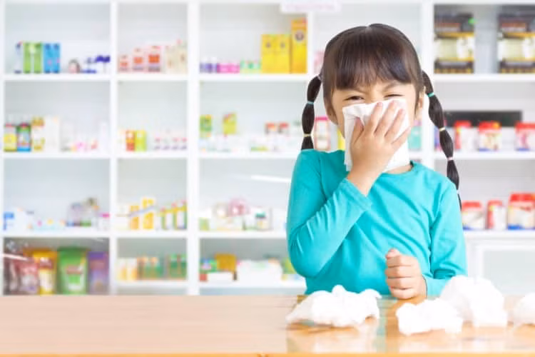 Hệ hô hấp ở trẻ chưa phát triển toàn diện nên dễ bị các tác nhân lạ tấn công gây bệnh. Ảnh nguồn TNO