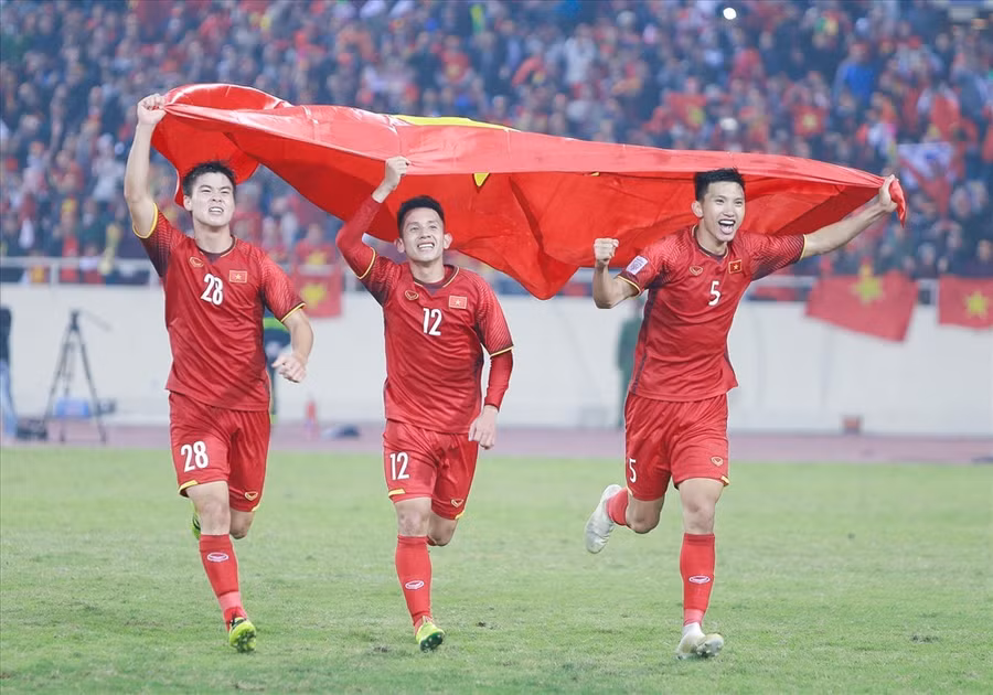 Duy Mạnh mong muốn cùng đội tuyển Việt Nam vô địch AFF Cup một lần nữa. Ảnh: Đ.H