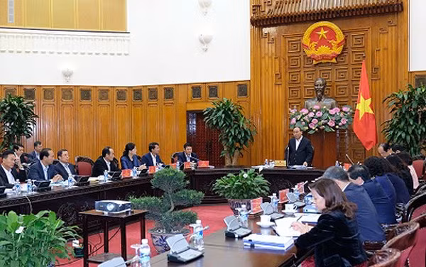 Thủ tướng chủ trì buổi làm việc với lãnh đạo chủ chốt tỉnh Lào Cai