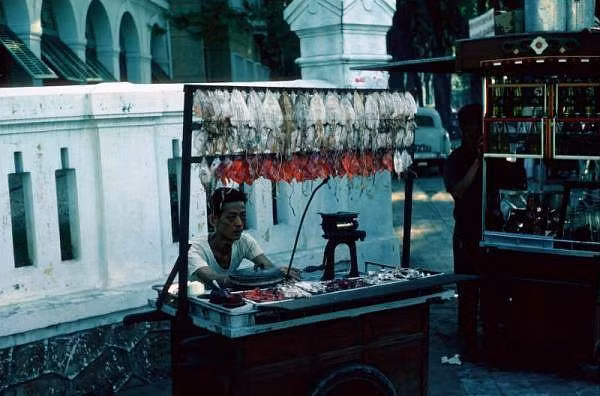 Xe khô mực nướng bây giờ rất khó tìm thấy (Ảnh tư liệu)