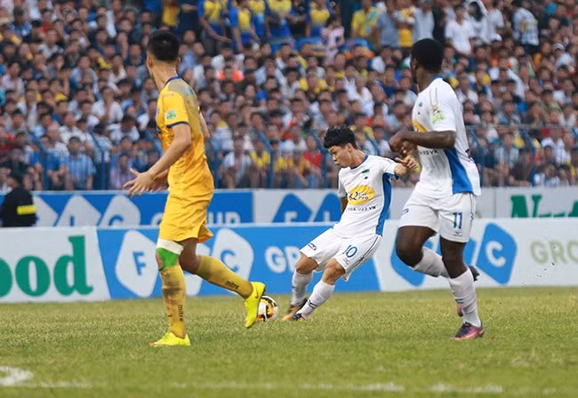 Các trận đấu ở V-League cũng hấp dẫn hơn, sòng phẳng, minh bạch hơn