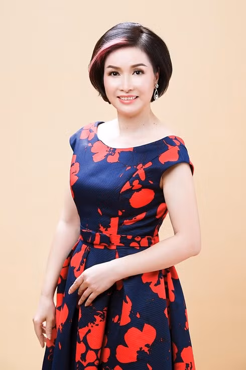 Hoa hậu Bùi Bích Phương.