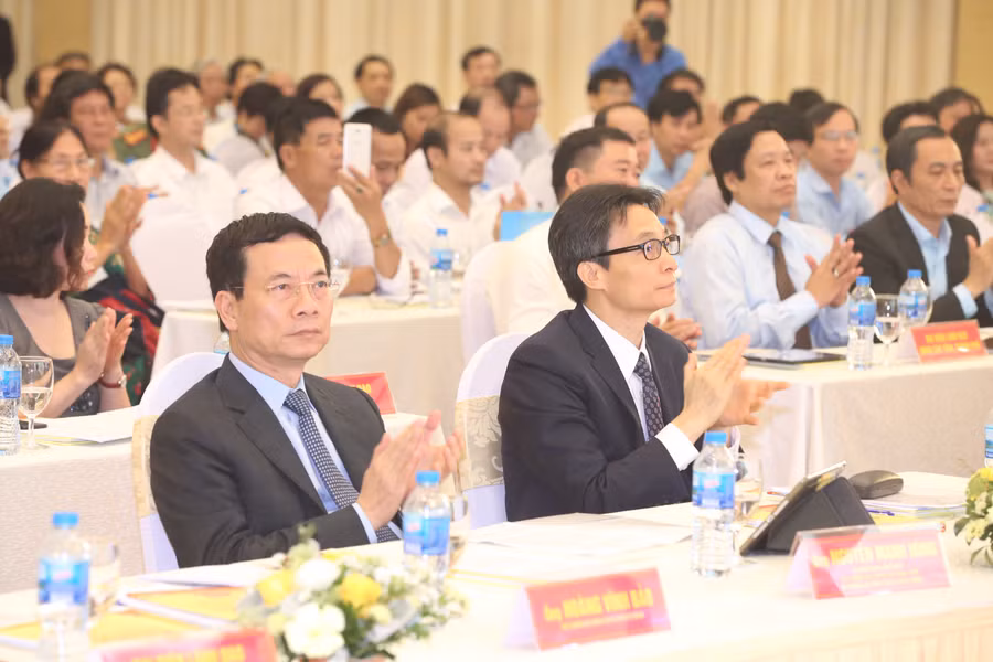  Phó Thủ tướng Vũ Đức Đam dự Hội nghị toàn quốc tổng kết 5 năm thực hiện Quyết định của Thủ tướng Chính phủ về Ngày Sách Việt Nam.