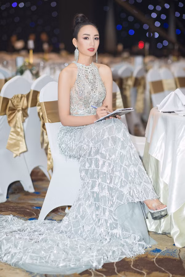  Gần đây, Ngọc Diễm ít tham gia các hoạt động showbiz hơn so với thời gian trước. Thay vào đó, với vai trò Phó Chủ tịch thường trực JCI Việt Nam (Liên đoàn lãnh đạo và doanh nhân trẻ thế giới tại Việt Nam), cô tập trung vào những công tác xã hội, cộng đồng, truyền cảm hứng và kinh nghiệm cho người trẻ Việt thực hiện các dự án xã hội để tạo ra những thay đổi tích cực cho địa phương.