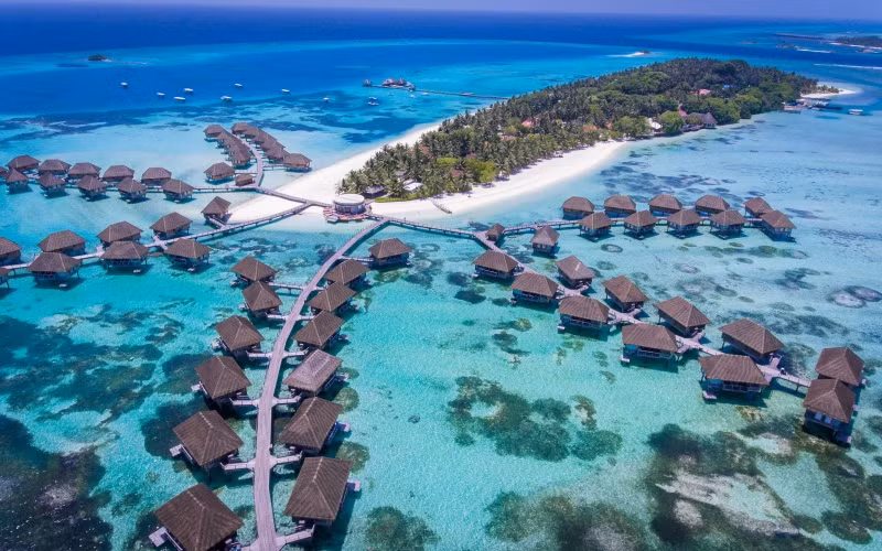Những căn nhà trên biển Maldives