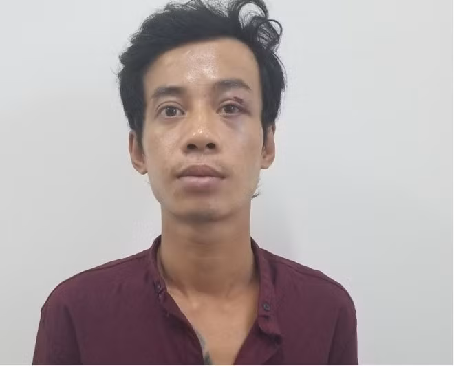Nguyễn Thanh Sơn bị tạm giữ - Ảnh: Văn Tiến