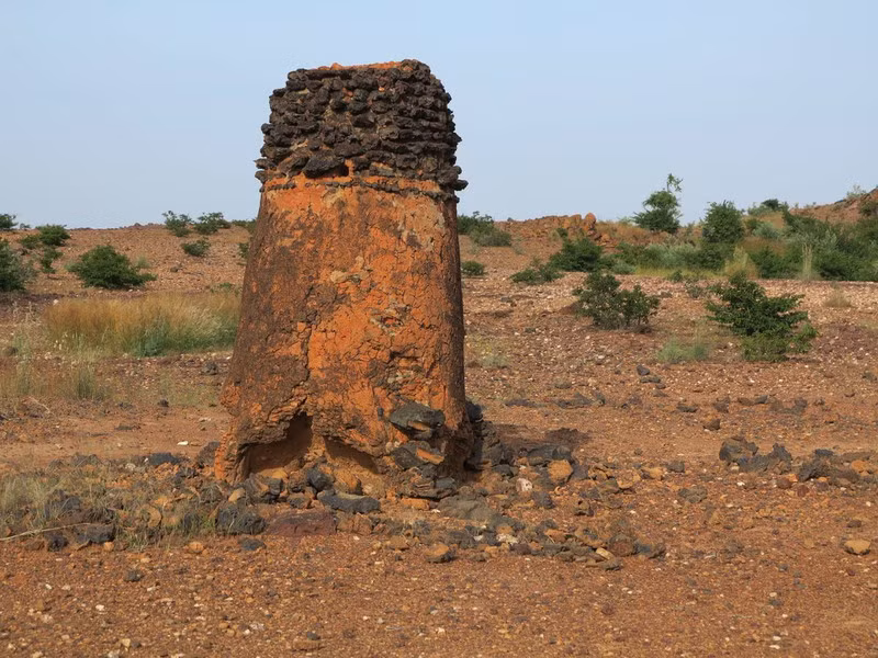  Khu vực luyện kim cổ thuộc Burkina Faso gồm 15 lò nung và nhiều công trình luyện kim (Ảnh: DSCPM/MCAT).