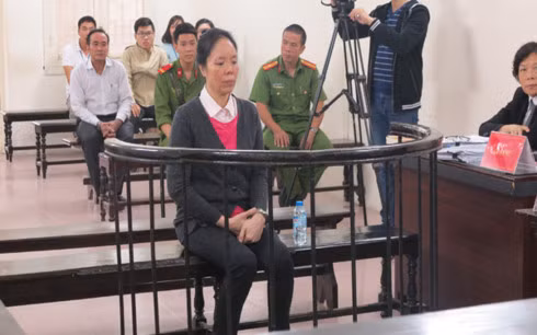 Bị cáo Mai tại phiên tòa sơ thẩm. Bị cáo Mai tại phiên tòa sơ thẩm.