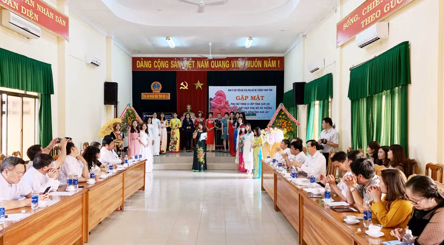 Hội thi nét đẹp nữ công chức hệ thống TAND. Ảnh: Hoàng Ngọc