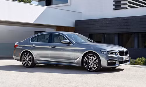  BMW Series 5 thay đổi nhiều so với thế hệ cũ.