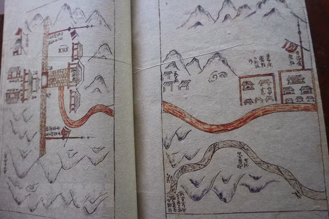“Hoàng hoa sứ trình đồ” là cuốn sách miêu tả về một trong những hoạt động ngoại giao của Việt Nam và Trung Quốc trong thế kỷ 18, thể hiện sự giao lưu của các quốc gia ở khu vực châu Á-Thái Bình Dương. (Ảnh: TTXVN)