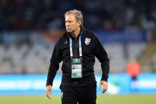 Huấn luyện viên Milovan Rajevac. (Nguồn: FOX Sports Asia)
