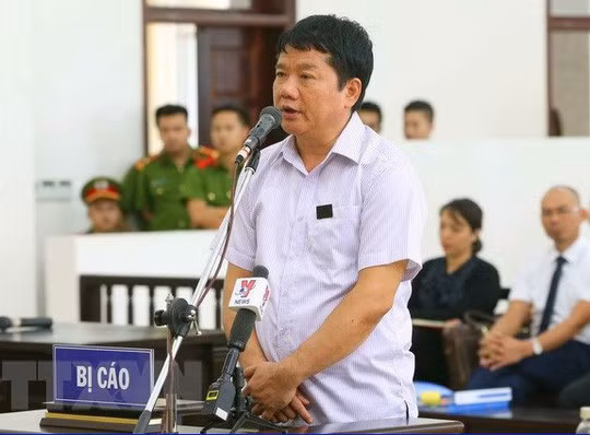 Ông Đinh La Thăng tại các phiên tòa trước