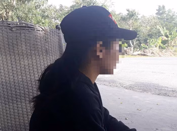 N.T.H kể lại sự việc mình bị lừa bán sang Trung Quốc - Ảnh: ẢNH: XUÂN PHÚC