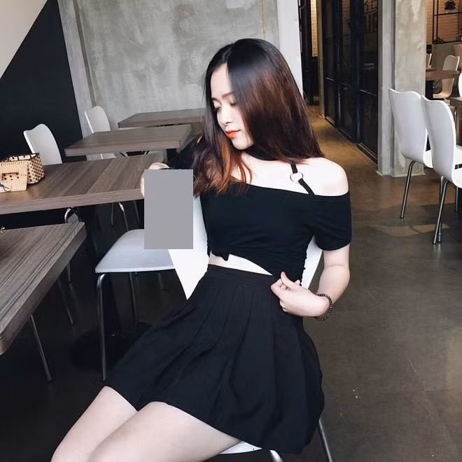 Trong khoảng thời gian theo học tại Cao đẳng Văn hóa nghệ thuật quân đội Hà Nội, giọng ca sinh năm 1997 dành 2 năm đầu để uốn giọng mình theo dòng nhạc thính phòng, rồi lại dành 2 năm cuối để uốn mình theo nhạc nhẹ. Trước khi dự tuyển, Linh Mai và gia đình tin cô sẽ là một ca sĩ solo hoặc thành viên của Đoàn văn công Quân khu 4, là cô sĩ quan biết hát và có quân hàm. Mọi thứ thay đổi khi cô vượt qua gần 8.000 thí sinh và chính thức trở thành 1 trong 28 thành viên thế hệ đầu tiên. 