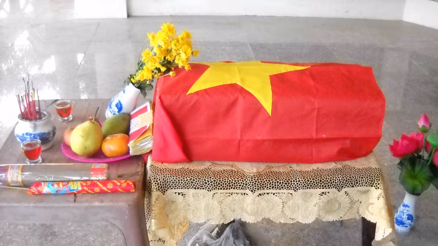 Hài cốt của liệt sĩ. Ảnh: Hoài Trần