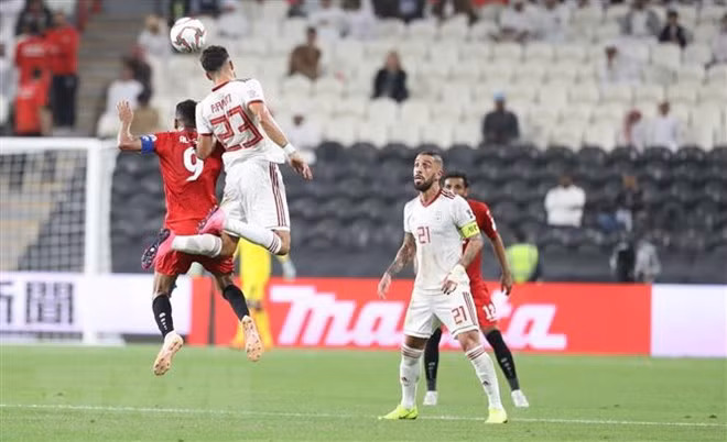 Trong trận đấu ra quân tại bảng D vòng bảng AFC Asian Cup 2019 diễn ra trên sân Mohammed Bin Zayed Stadium, đội tuyển Iran (áo trắng) đã giành chiến thắng với tỷ số 5-0 trước đội tuyển Yemen. (Ảnh: Hoàng Linh/TTXVN)