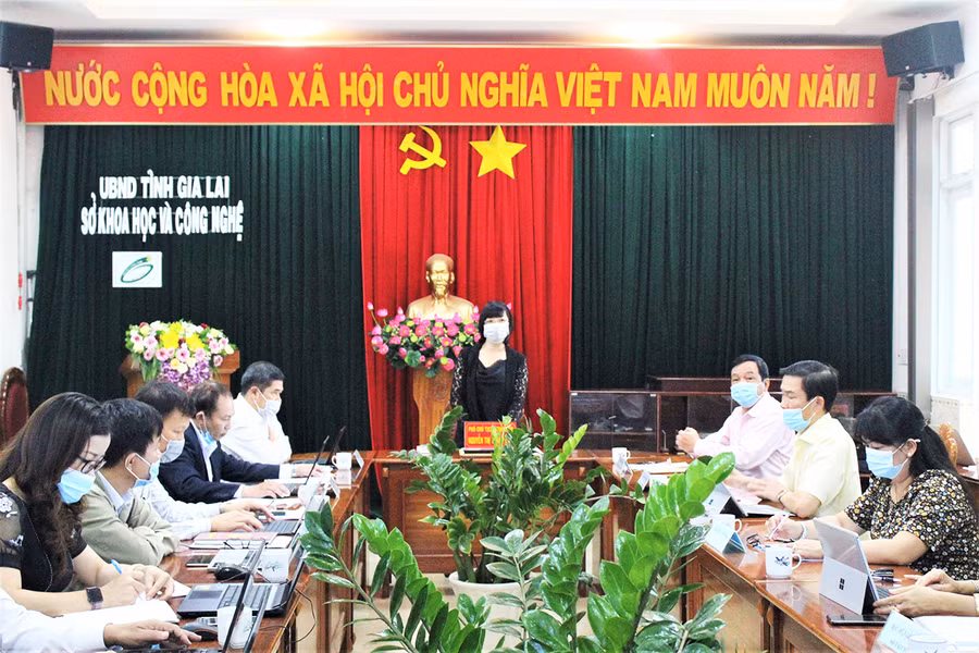  Quang cảnh buổi làm việc. Ảnh: Tấn Thắng