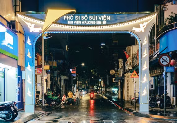  Phố đi bộ cũng ngừng hoạt động vui chơi trong những ngày giãn cách xã hội. Ảnh: TRƯƠNG MINH
