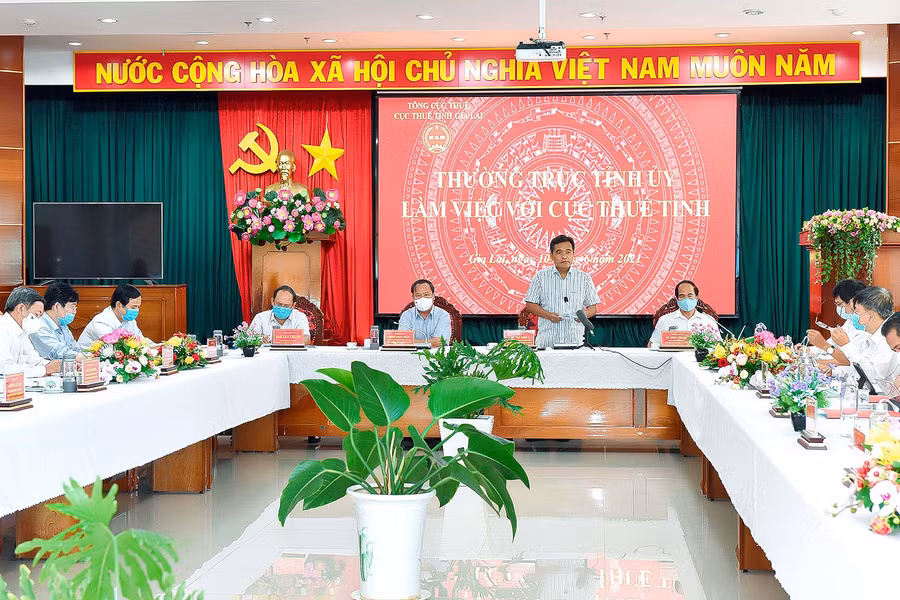 Quang cảnh buổi làm việc. Ảnh: Đức Thụy