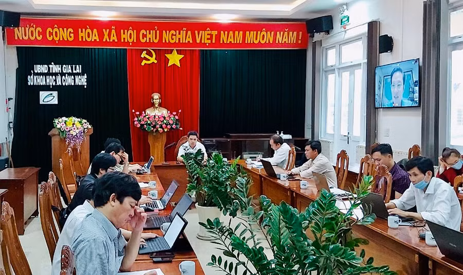  Quang cảnh buổi làm việc tại điểm cầu Gia Lai. Ảnh: Trần Dung 