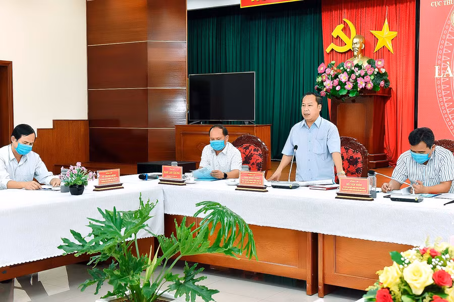 Phó Bí thư Thường trực Tỉnh ủy Châu Ngọc Tuấn phát biểu.
